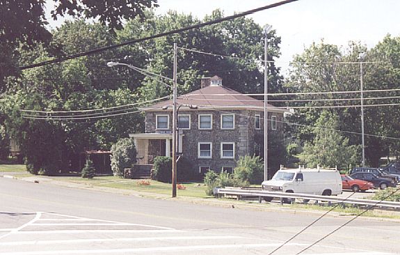 #016 cobblestone house, color (1998)