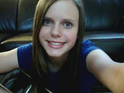 tiffany alvord in her jul 7, 2008 video, performing her original song ~That Kiss~